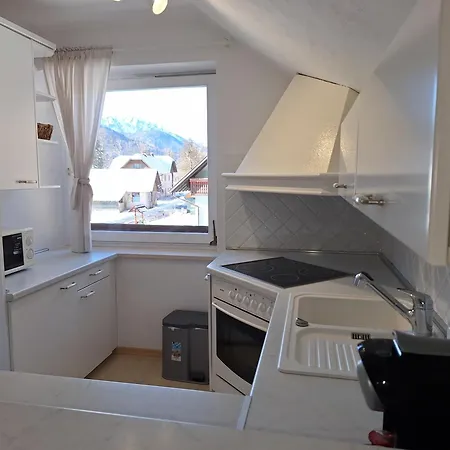 Mertelj Апартаменты