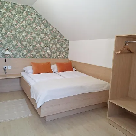 Mertelj